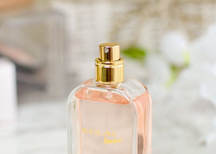 عطر اکلت امور اوریفلیم