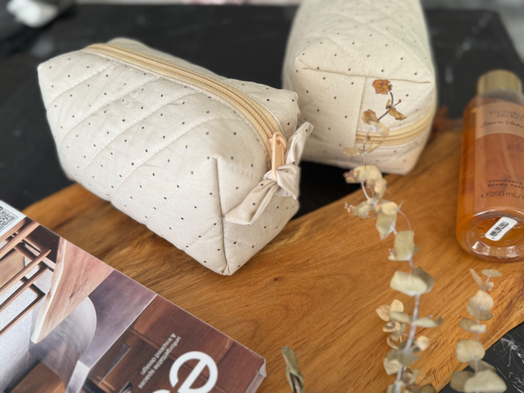 میکاپ بگ یا کیف آرایشی خال خالی