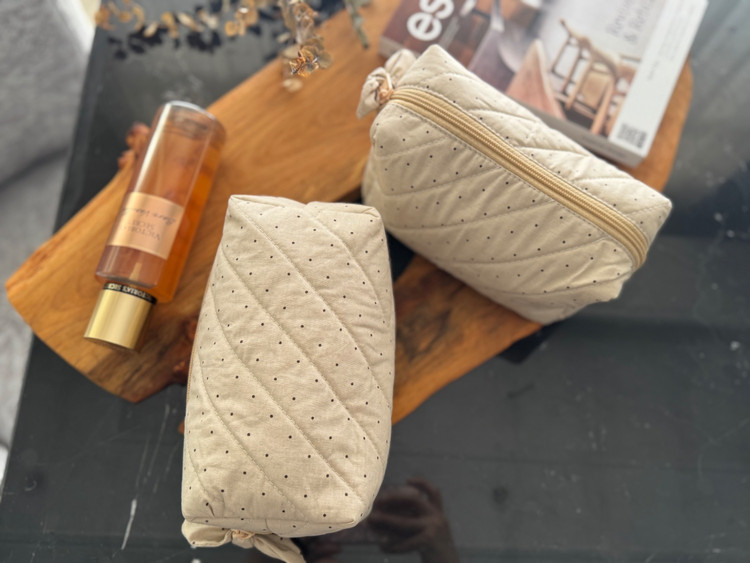 میکاپ بگ یا کیف آرایشی خال خالی